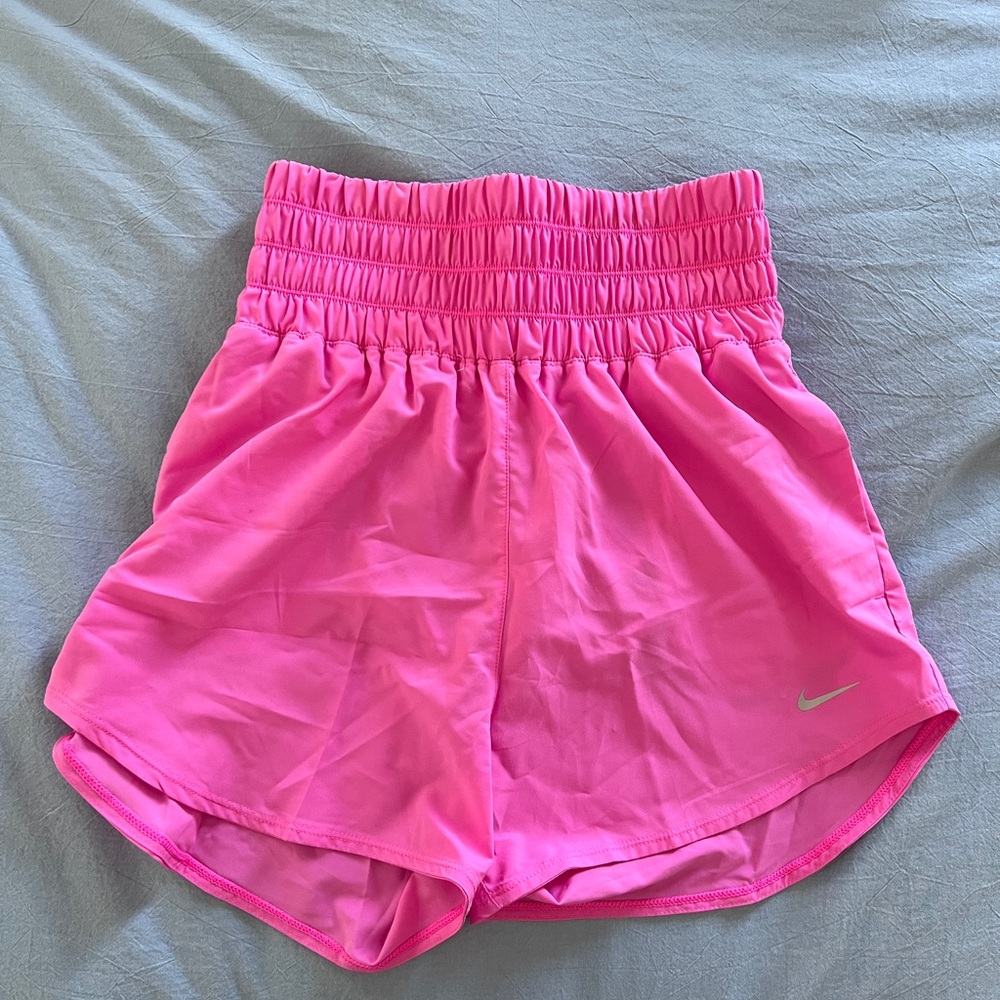 NWT - Nike One - Women's Dri-FIT Ultra High-Waisted 3" Brief-Lined Shorts